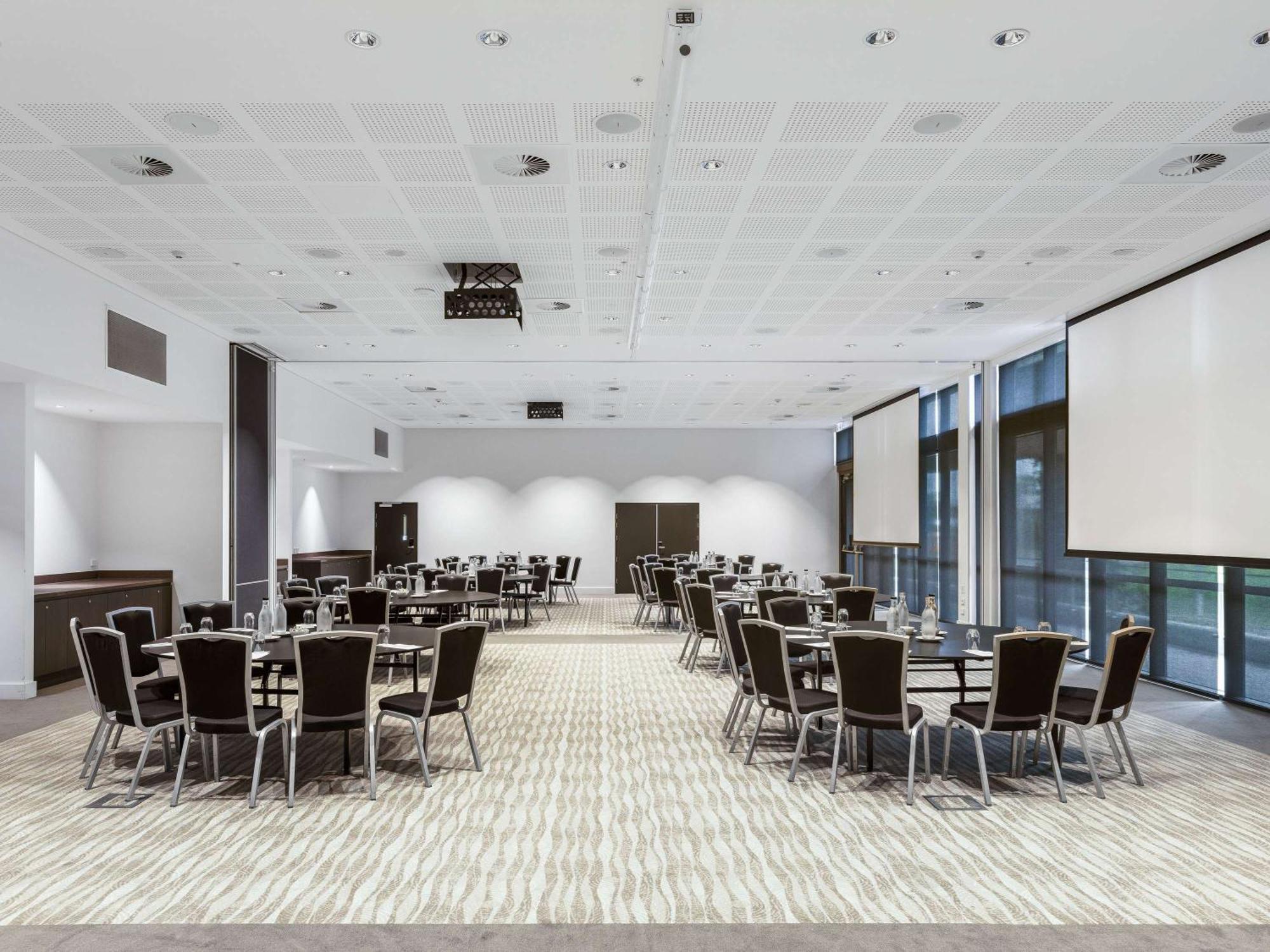 Pullman Brisbane Airport Hotell Exteriör bild The main conference room